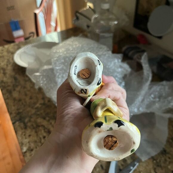 Napco 1950s Anthropomorphic Salt Pepper Shakers~Orange & cucumber Head Art Frien - Picture 3 of 3